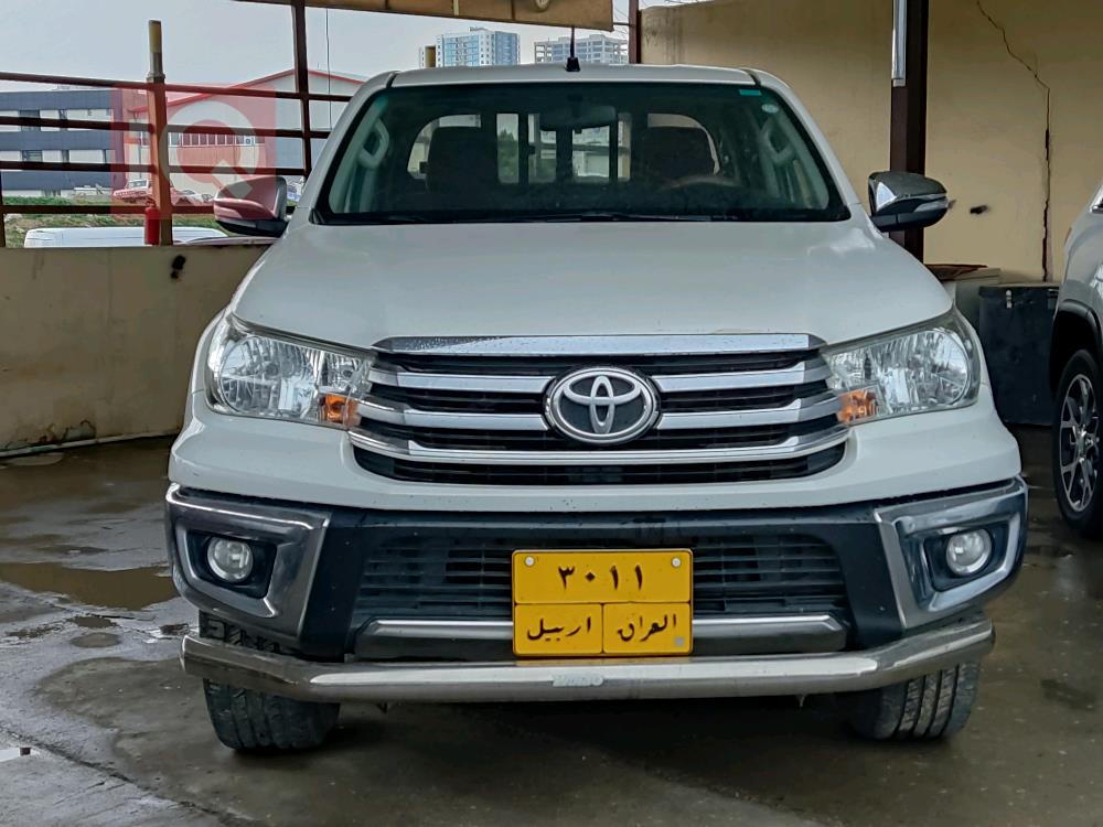 تويوتا هايلوكس